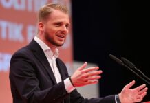 SPD will "Schutzschirm für Arbeitsplätze" in der Industrie