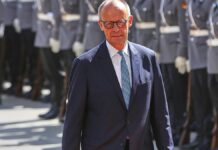 Debatte um Wehrpflicht läuft nach Merz-Interview wieder heiß