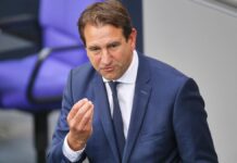 CDU-Politiker Jung will Emissionshandel reformieren