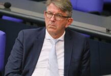 Staatsminister Weimer unter Druck – Schützenhilfe von Nouripour