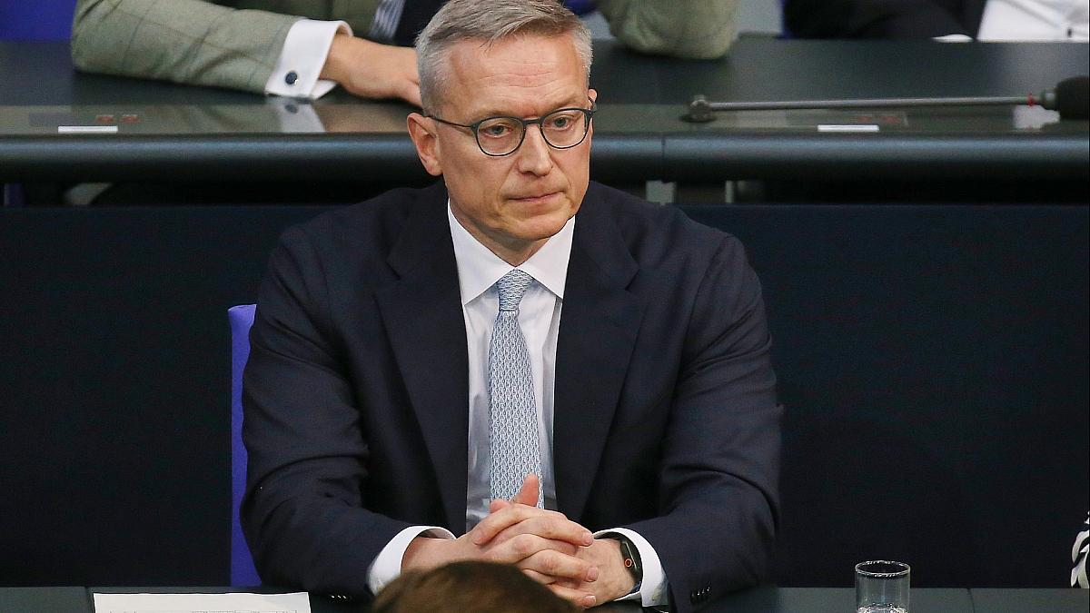 Wildberger will KI-Einsatz in Verwaltung vorantreiben