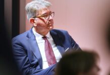 Weimer treibt Plattform-Abgabe voran – Eckpunktepapier geplant