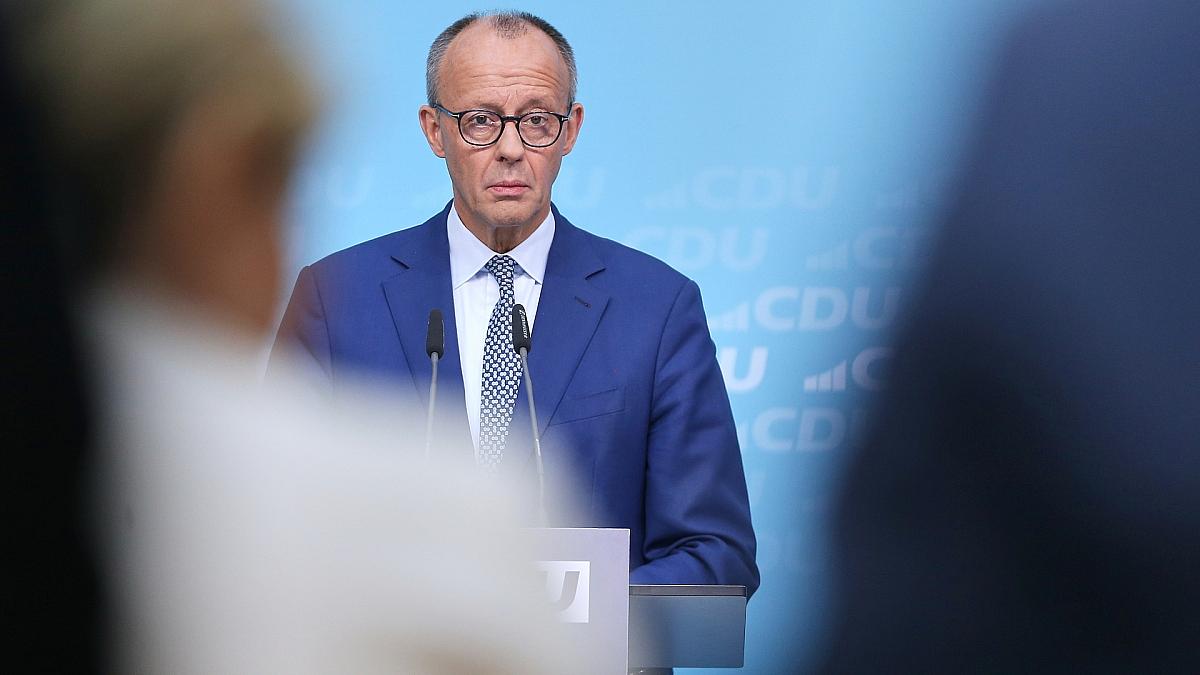 Forsa: AfD weiter vor Union - Merz erholt sich von Tiefstwert