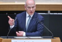 Wegner will Gesetz zu Volksbefragungen bis zur Berlin-Wahl