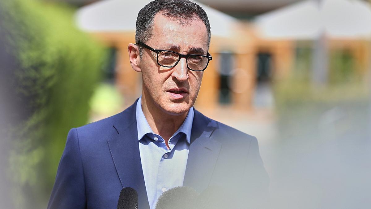 Özdemir kritisiert neue Verzögerungen bei Stuttgart 21