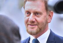 Kretschmer: Kein Krankengeld für "die ersten ein oder zwei Tage"