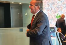 Pistorius warnt vor Demokratie-"Müdigkeit"