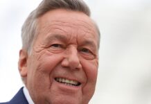 Depeche Mode an Spitze der Album-Charts – Roland Kaiser auf Platz 3