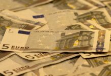 Deutsche spenden wieder mehr für gute Zwecke