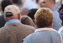 Auch Frei will Renteneintrittsalter an Beitragsjahre koppeln