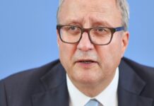 Voßkuhle fordert Klarnamenpflicht im Internet