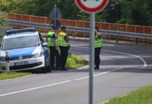 Merz sieht Schritt zu möglichem Ende der Grenzkontrollen