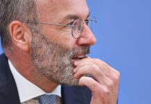 EVP schließt weitere Abstimmungen mit Rechtsradikalen nicht aus