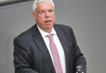 Hardt hält schnellen Frieden in Ukraine für unwahrscheinlich