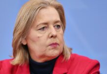 Arbeitsministerin lehnt Vorfestlegungen für Rentenkommission ab