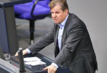 SPD und Linke kritisieren möglichen Ukraine-Einsatz der Bundeswehr