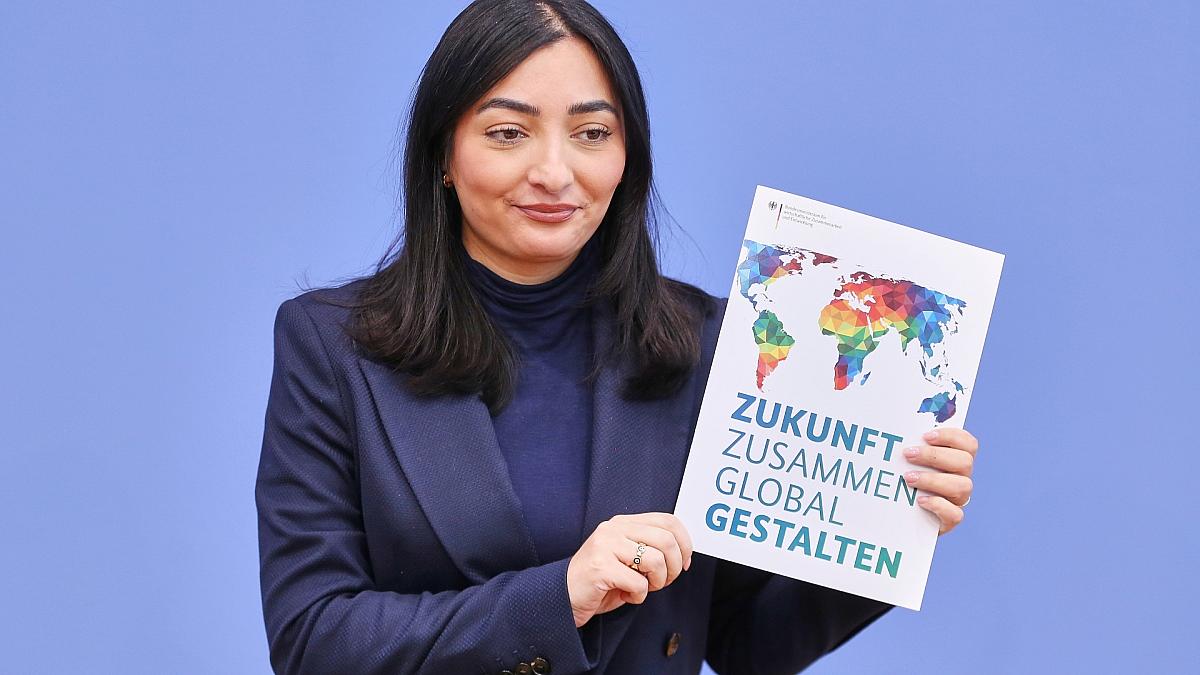 Entwicklungsministerin erwartet "schmerzhafte Kürzungen"