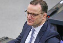 Spahn will Beleidigungsparagrafen zum Schutz von Politikern streichen Spahn will Beleidigungsparagrafen zum Schutz von Politikern streichen