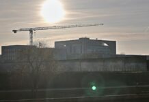 Bundesregierung deutet "Reaktionen" auf US-Grönland-Strafzoll an Bundesregierung deutet "Reaktionen" auf US-Grönland-Strafzoll an