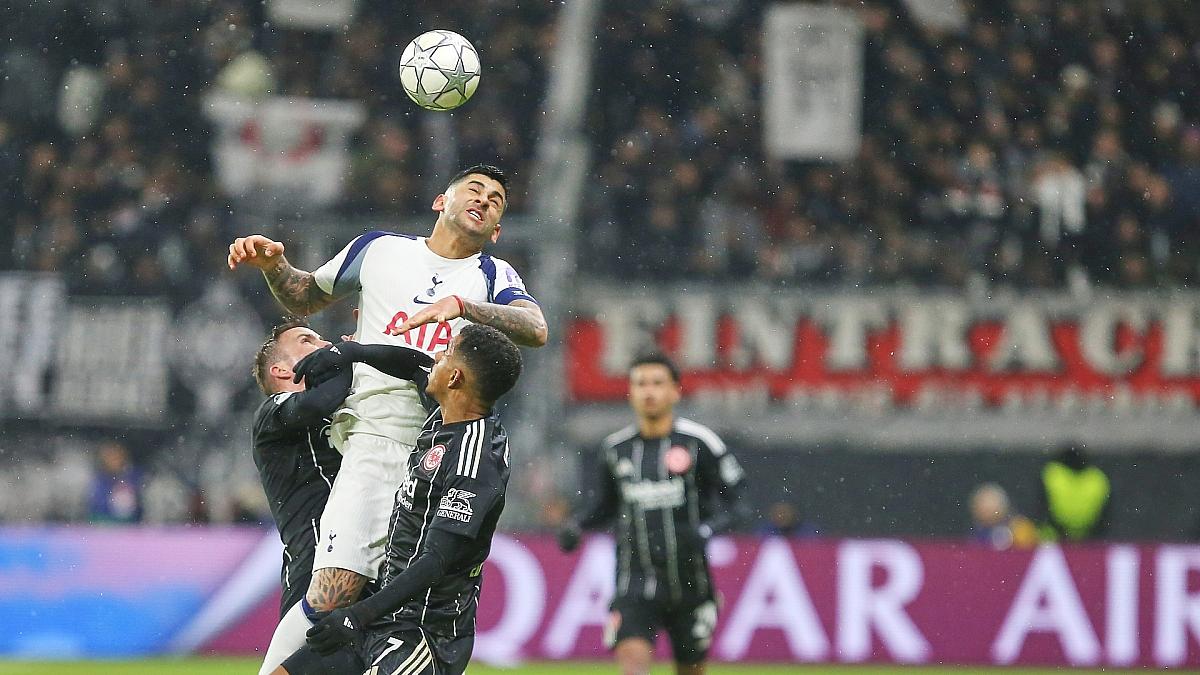 Champions League: Eintracht unterliegt Tottenham - Bayern siegreich