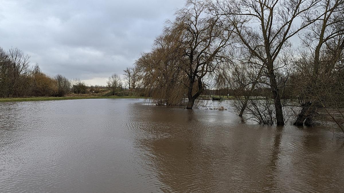 Naturkatastrophenschäden auch 2025 trotz Rückgang sehr hoch