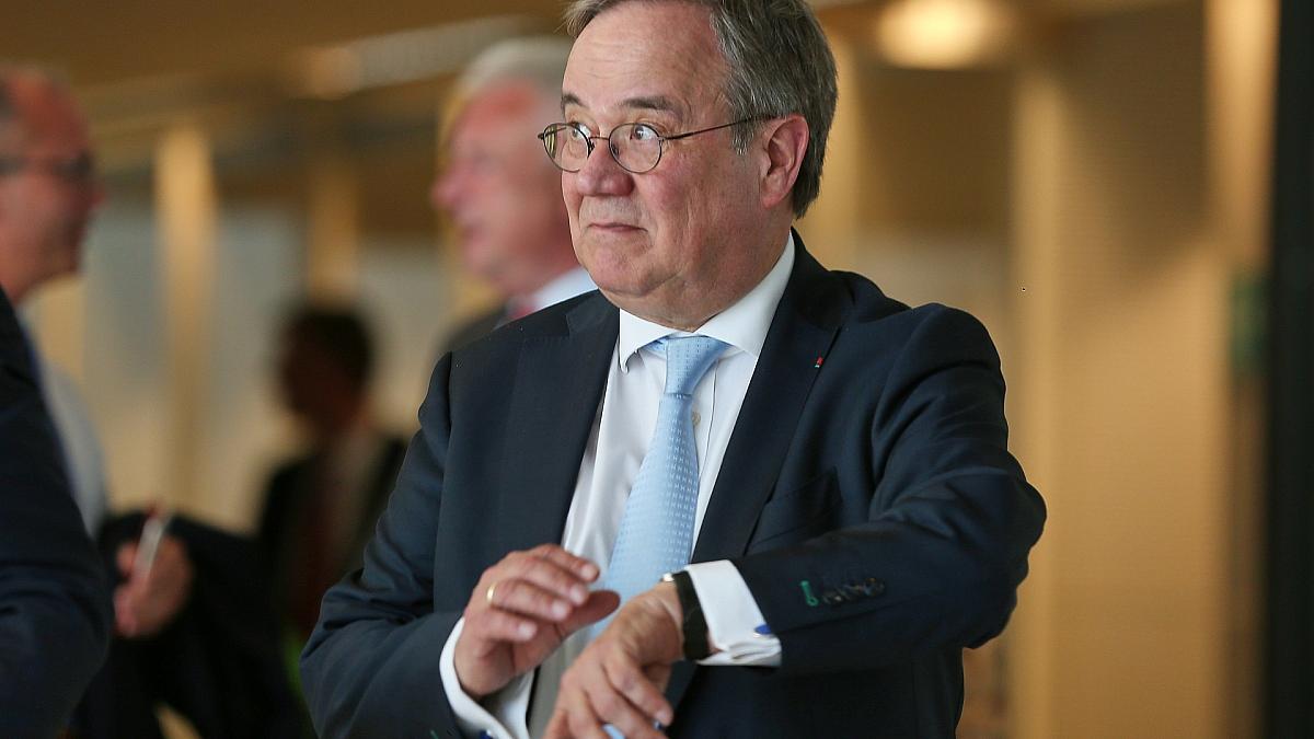 Laschet über europäischen Atomschirm: "Aktuell ist es kein Thema"