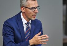 Bundesregierung ruft USA zu Untersuchung von ICE-Schüssen auf