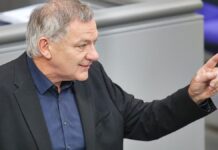 Linke will EU-Sanktionen gegen US-Einwanderungsbehörde ICE