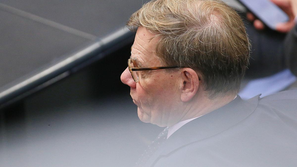 Wadephul fliegt in die USA