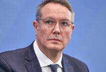 SPD-Vize Schweitzer will veraltete Forderungen ausmisten