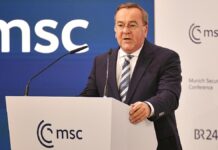 Grüne fordern Ablehnung von Pistorius` Drohnen-Deal Grüne fordern Ablehnung von Pistorius` Drohnen-Deal