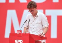 Juso-Chef hält Social-Media-Verbot für nicht durchsetzbar