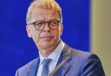 Deutsche-Bank-Chef sieht Handlungsbedarf bei Lebensarbeitszeit