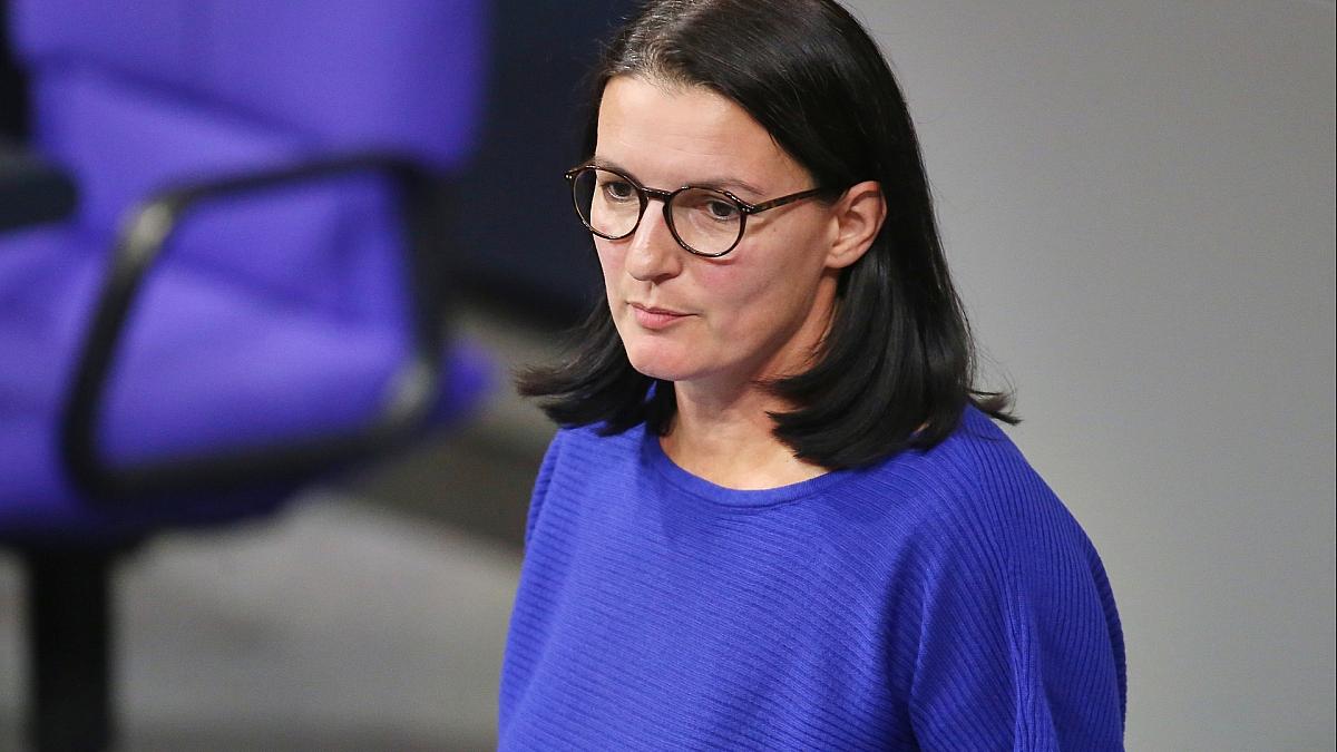 Grüne fordern mehr Schutz vor Extremismus im Bundestag
