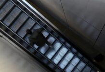 Ministerium drängt Bahn zu schneller Reparatur kaputter Rolltreppen